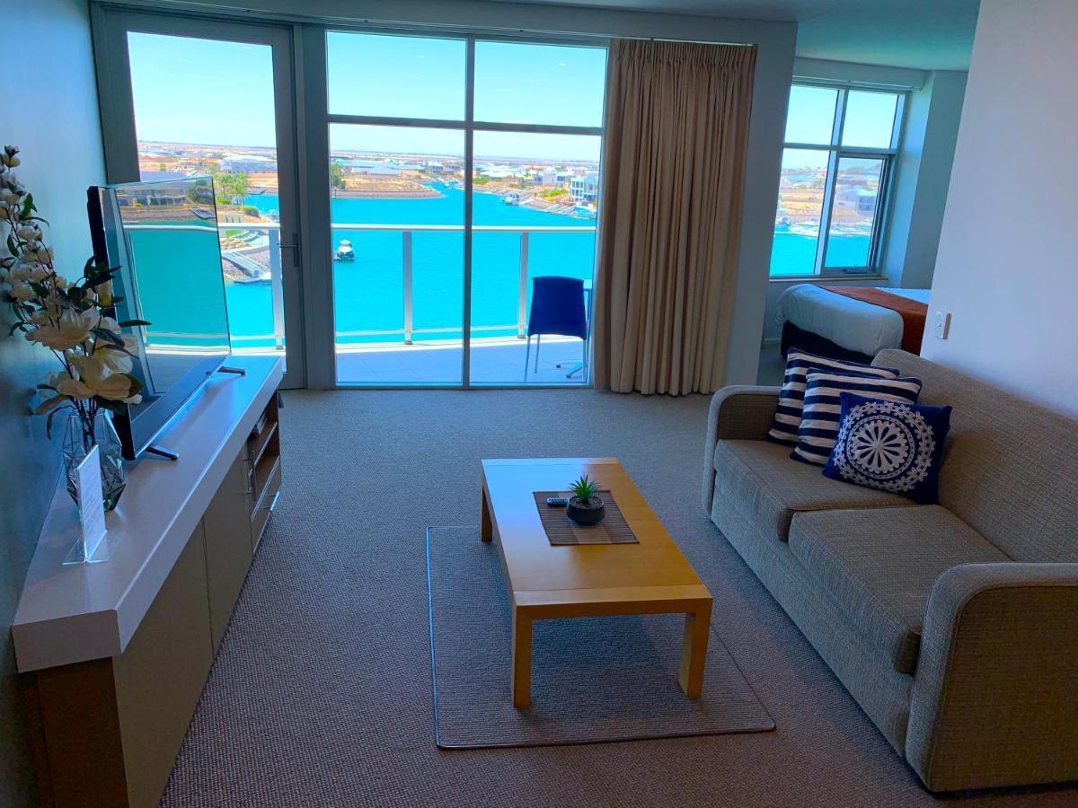 Wallaroo Marina Luxury Apartment エクステリア 写真
