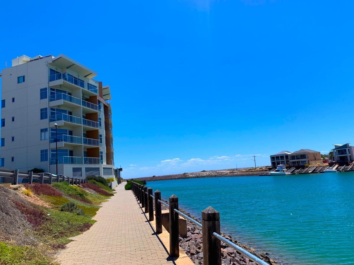 Wallaroo Marina Luxury Apartment エクステリア 写真