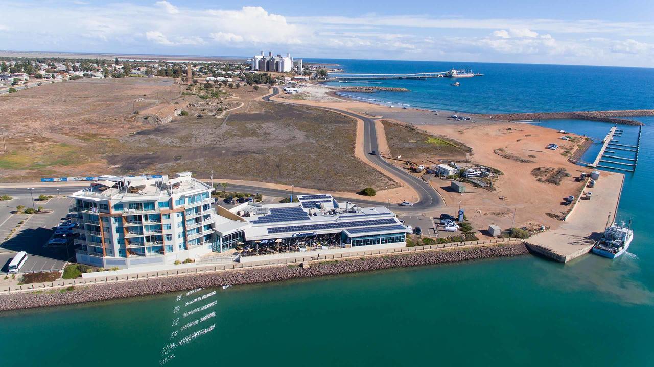 Wallaroo Marina Luxury Apartment エクステリア 写真